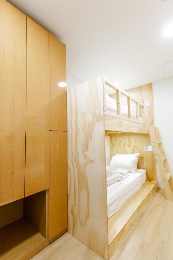 Step Myeongdong 1 Seul
